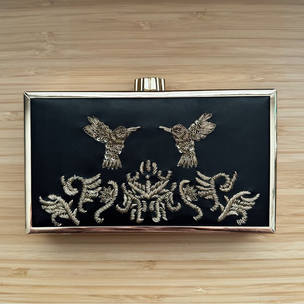 Minza Khan Pari clutch RARE!!